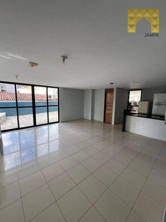 Apartamento à venda com 3 quartos, 97m² - Foto 8