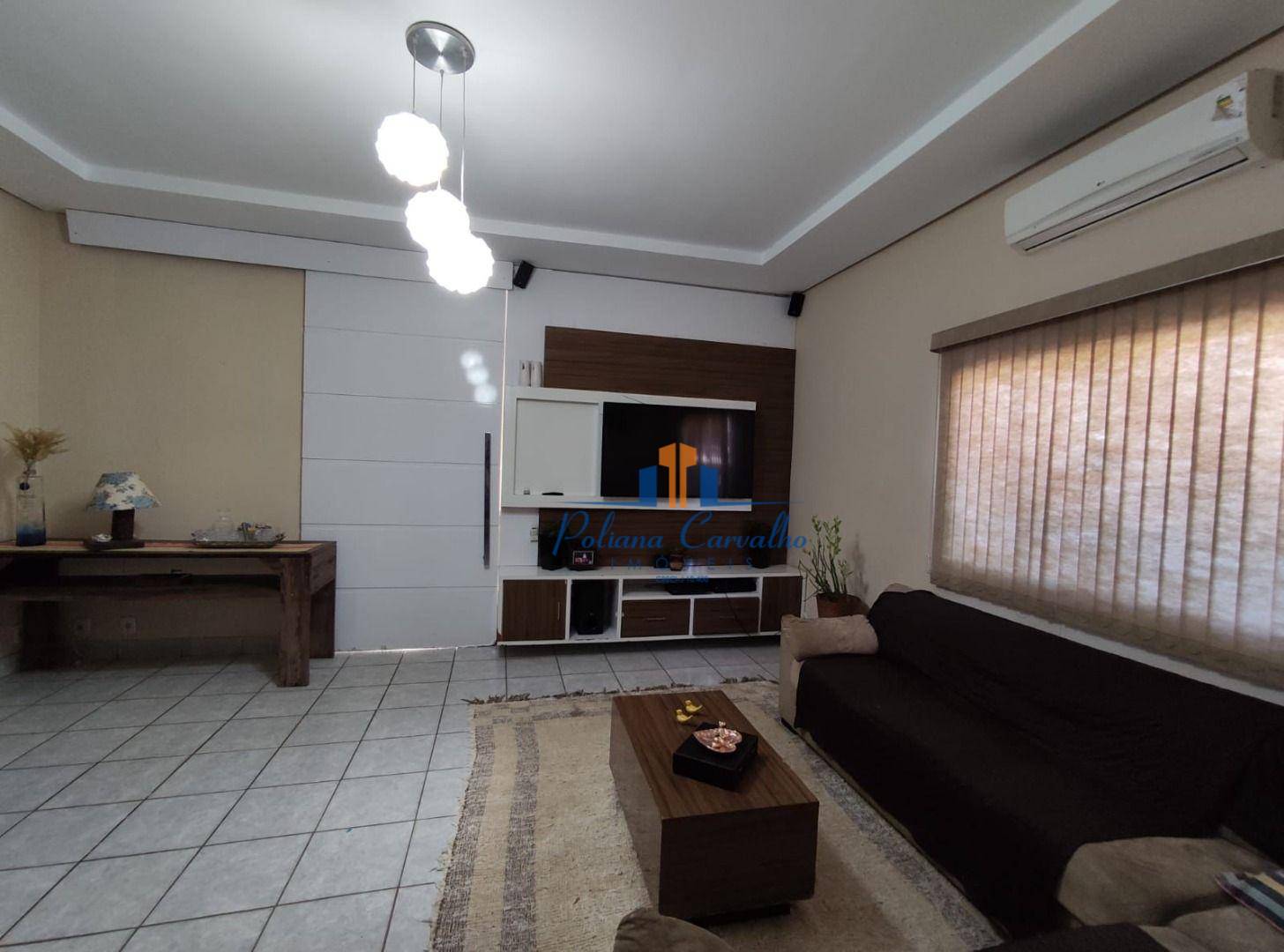 Casa à venda com 3 quartos, 200m² - Foto 9