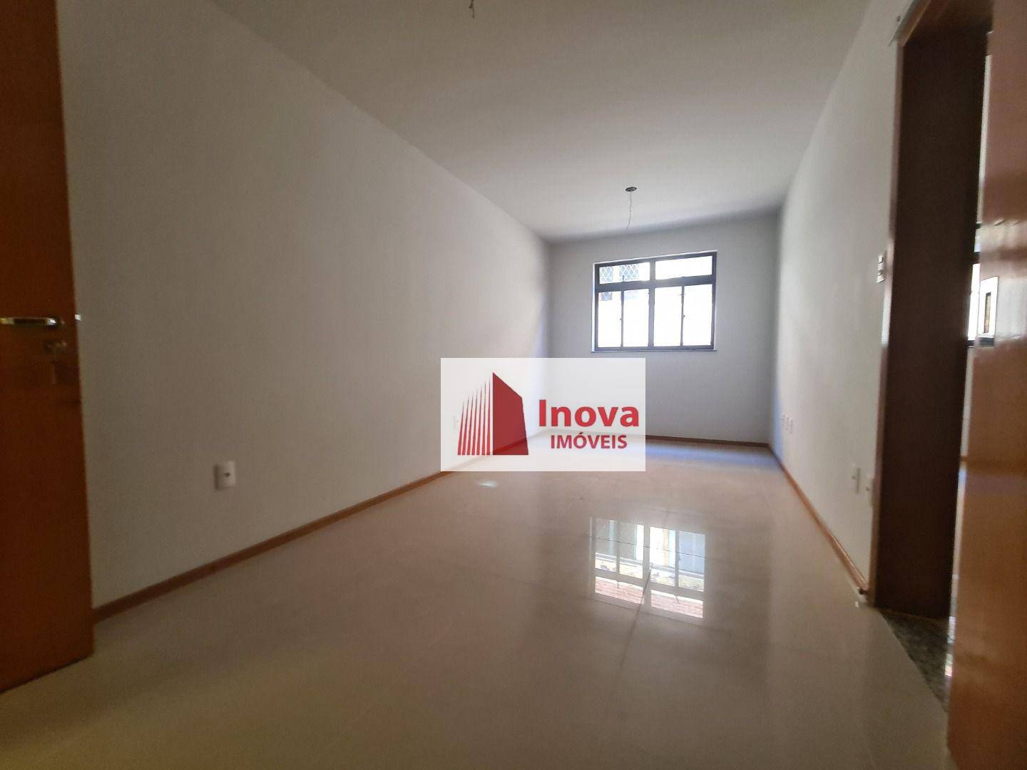 Apartamento à venda com 2 quartos, 77m² - Foto 6