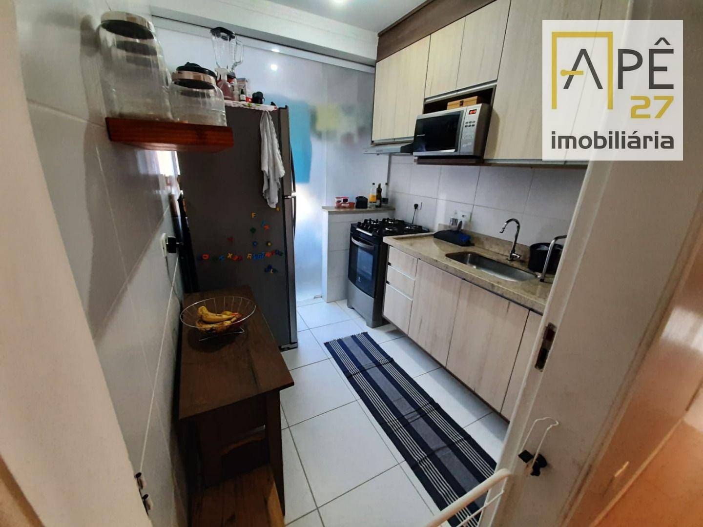 Apartamento à venda com 2 quartos, 68m² - Foto 3