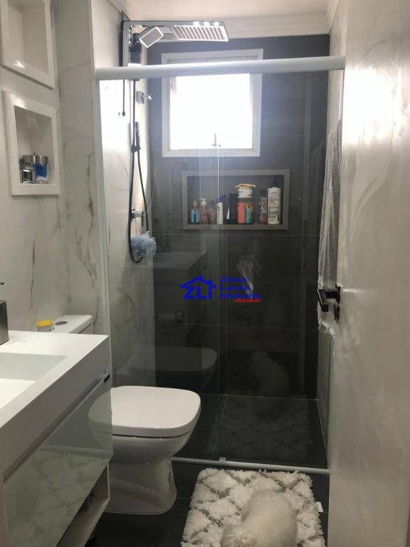 Apartamento à venda com 2 quartos, 67m² - Foto 4