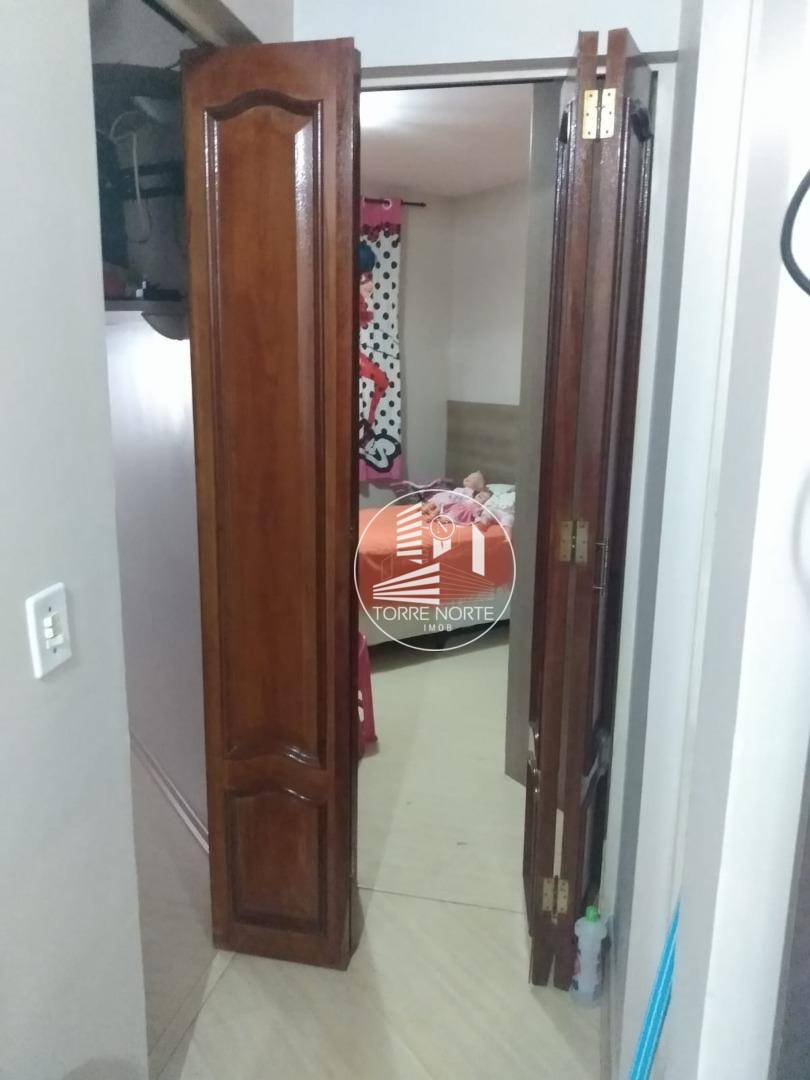 Apartamento à venda com 2 quartos, 57m² - Foto 9