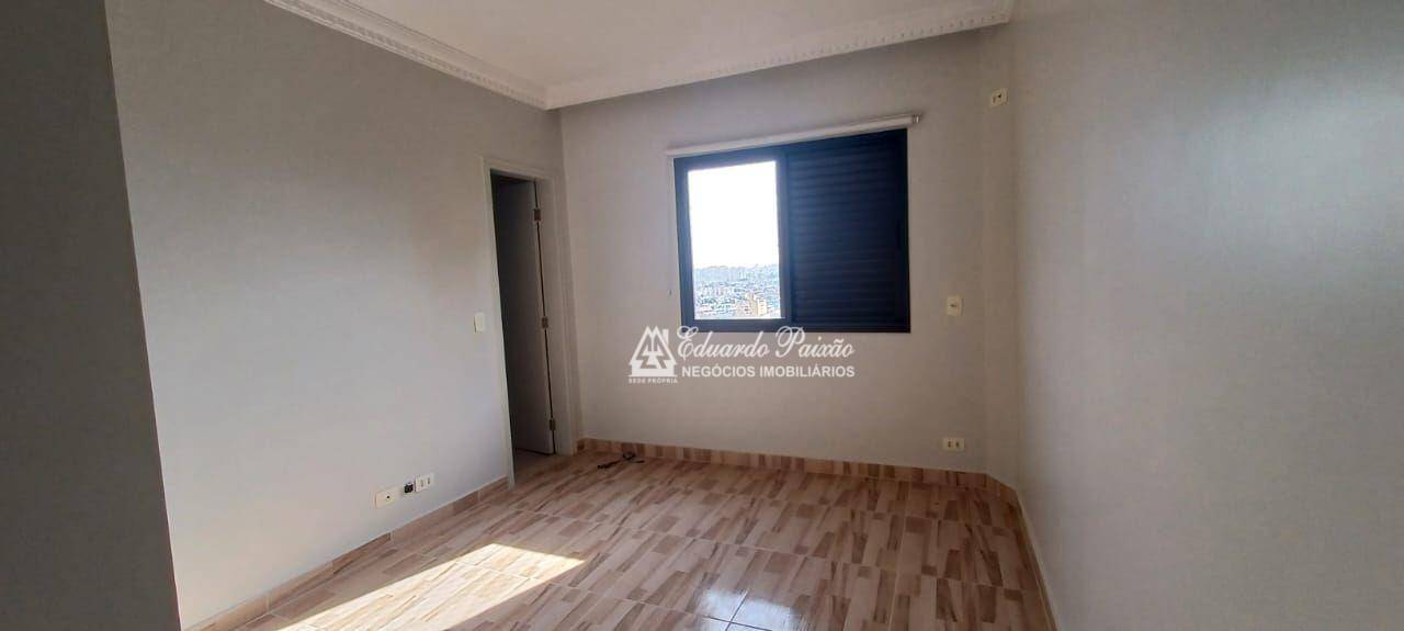 Apartamento à venda com 3 quartos, 130m² - Foto 18