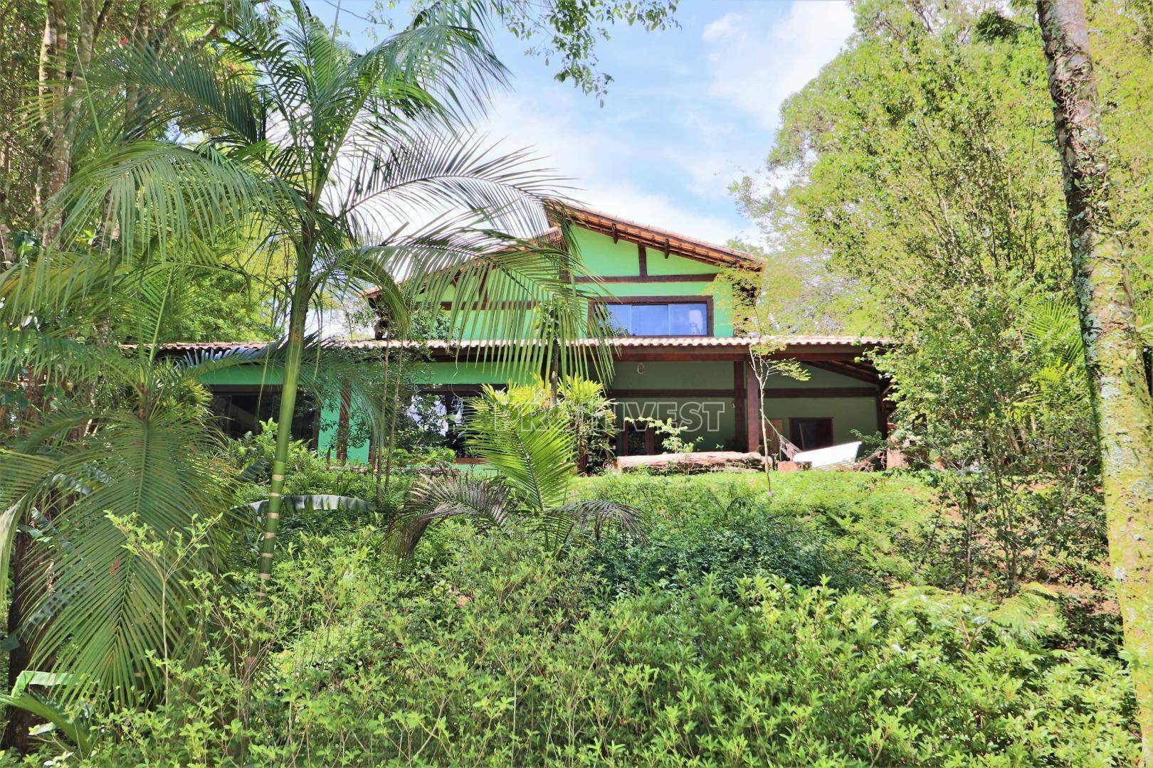 Casa de Condomínio à venda e aluguel com 4 quartos, 371m² - Foto 1