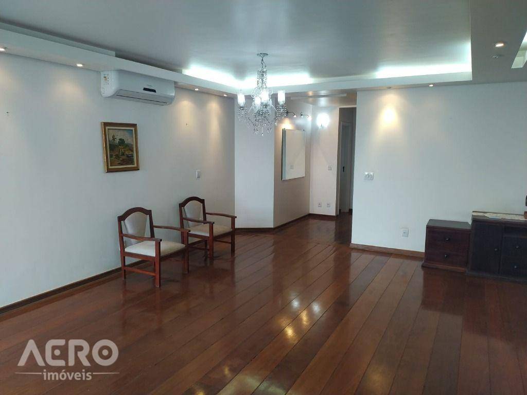 Apartamento à venda com 3 quartos, 240m² - Foto 28