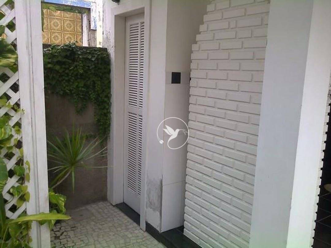 Casa à venda com 3 quartos, 280m² - Foto 24