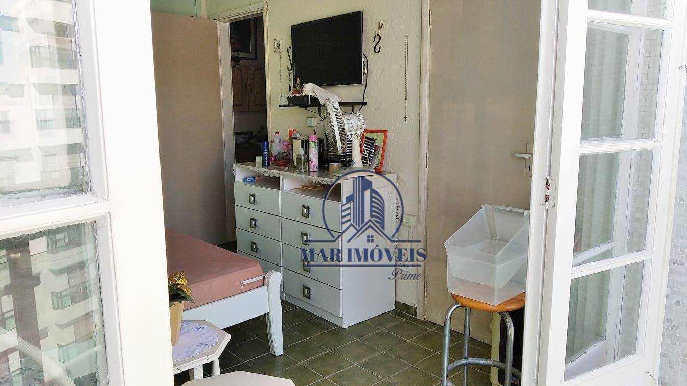 Apartamento à venda com 1 quarto, 60m² - Foto 7