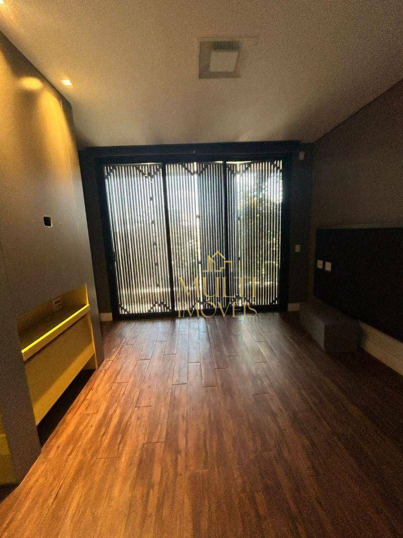 Sobrado à venda com 4 quartos, 540m² - Foto 21