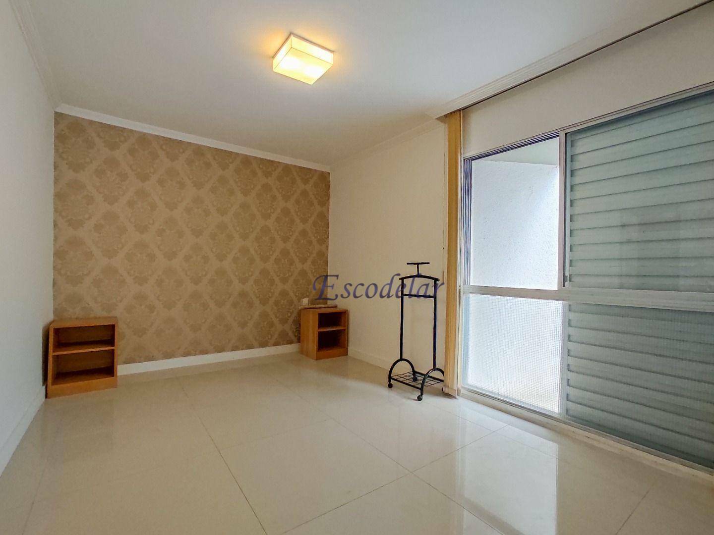 Apartamento à venda com 4 quartos, 150m² - Foto 20