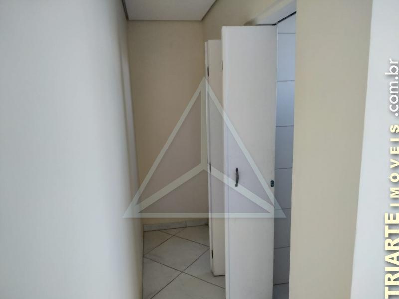 Apartamento à venda com 2 quartos, 65m² - Foto 1