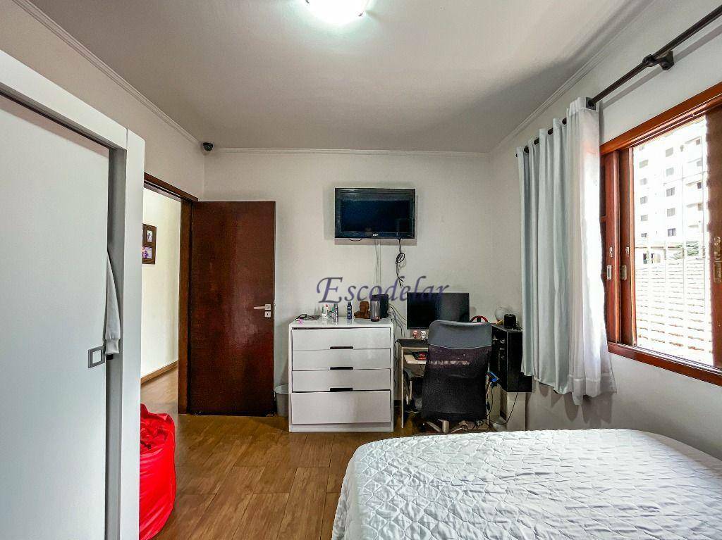 Sobrado à venda com 3 quartos, 500m² - Foto 35