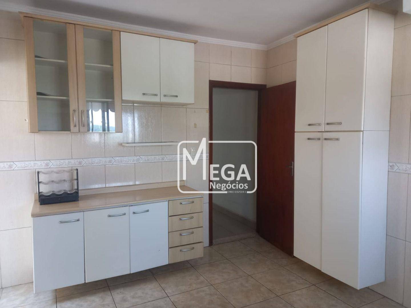 Casa à venda com 3 quartos, 136m² - Foto 9