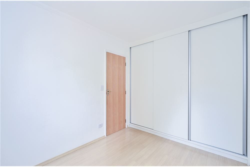 Apartamento à venda com 1 quarto, 37m² - Foto 15