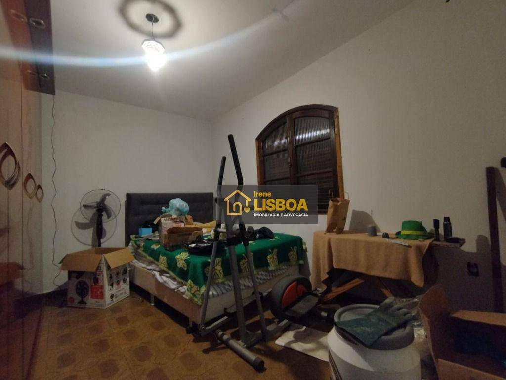 Casa à venda com 2 quartos, 125m² - Foto 7