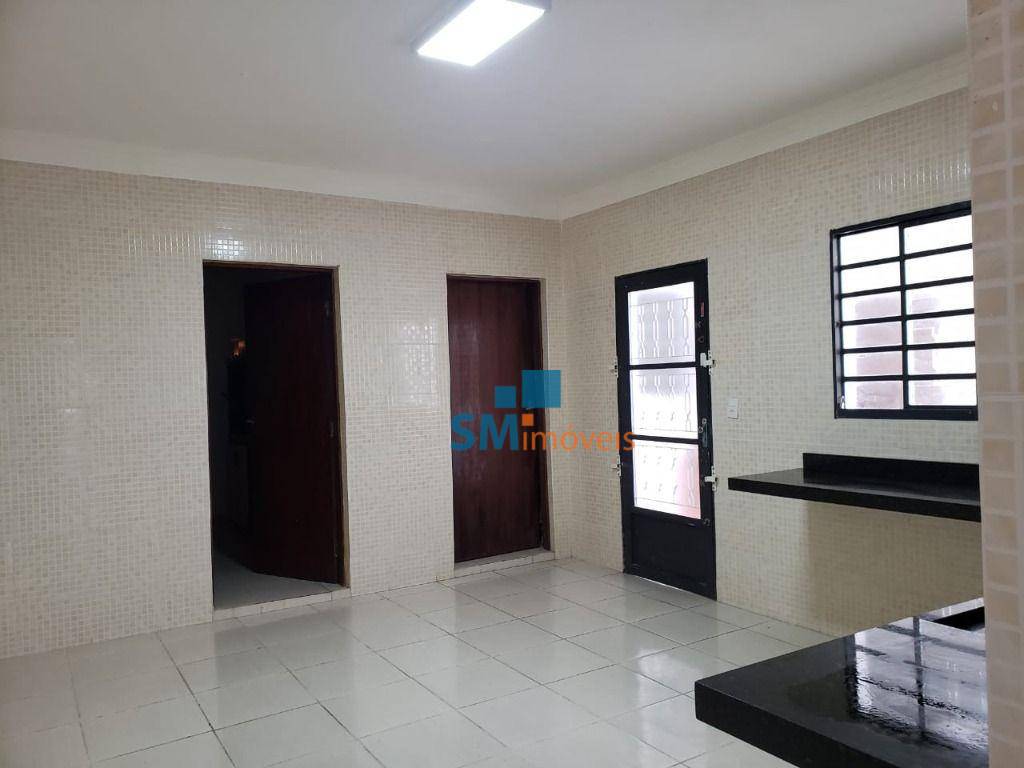 Sobrado à venda com 5 quartos, 220m² - Foto 31