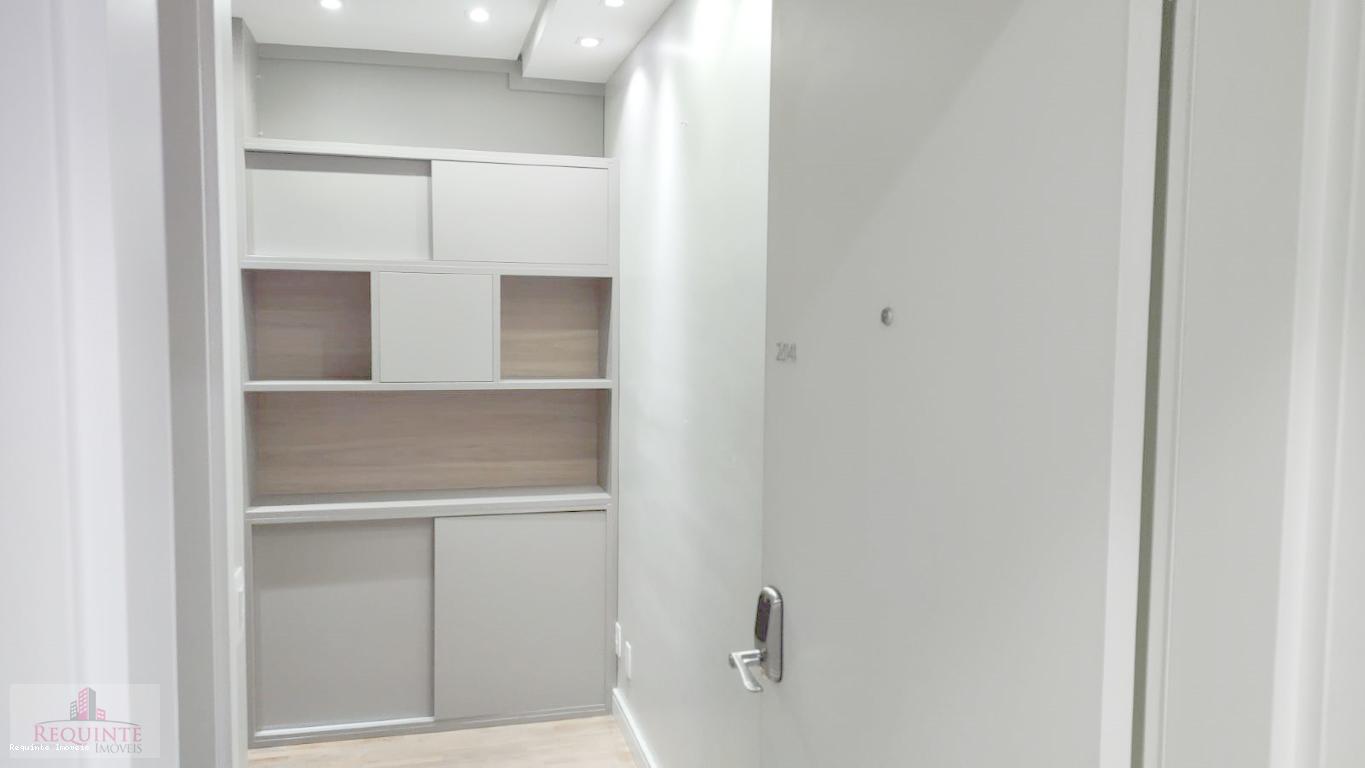 Apartamento à venda com 2 quartos, 65m² - Foto 20