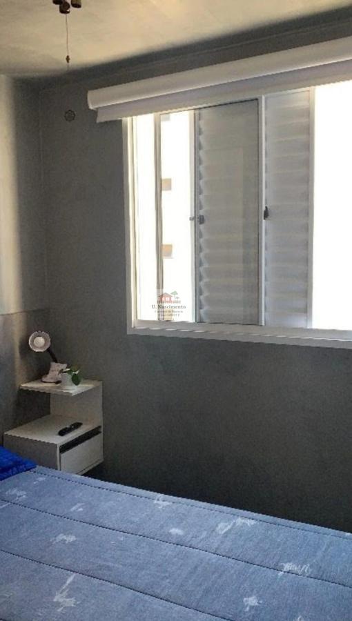 Apartamento à venda com 2 quartos, 44m² - Foto 9