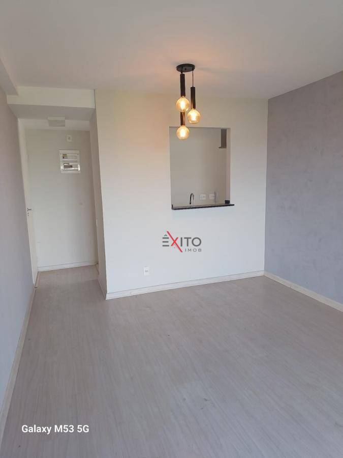 Apartamento à venda com 2 quartos, 57m² - Foto 5