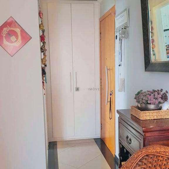 Apartamento à venda com 3 quartos, 71m² - Foto 8