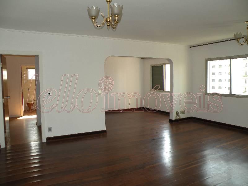 Apartamento para alugar com 3 quartos, 154m² - Foto 1