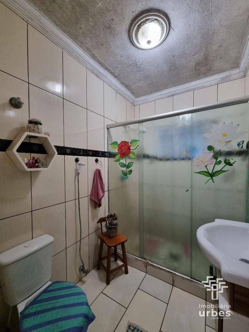 Casa à venda com 3 quartos, 130m² - Foto 14