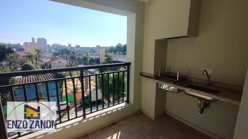 Apartamento à venda com 2 quartos, 66m² - Foto 3