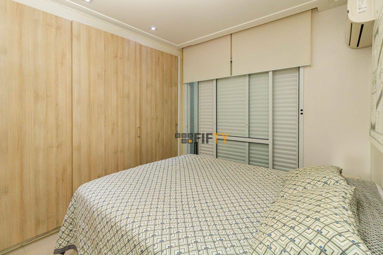 Apartamento à venda com 3 quartos, 115m² - Foto 23