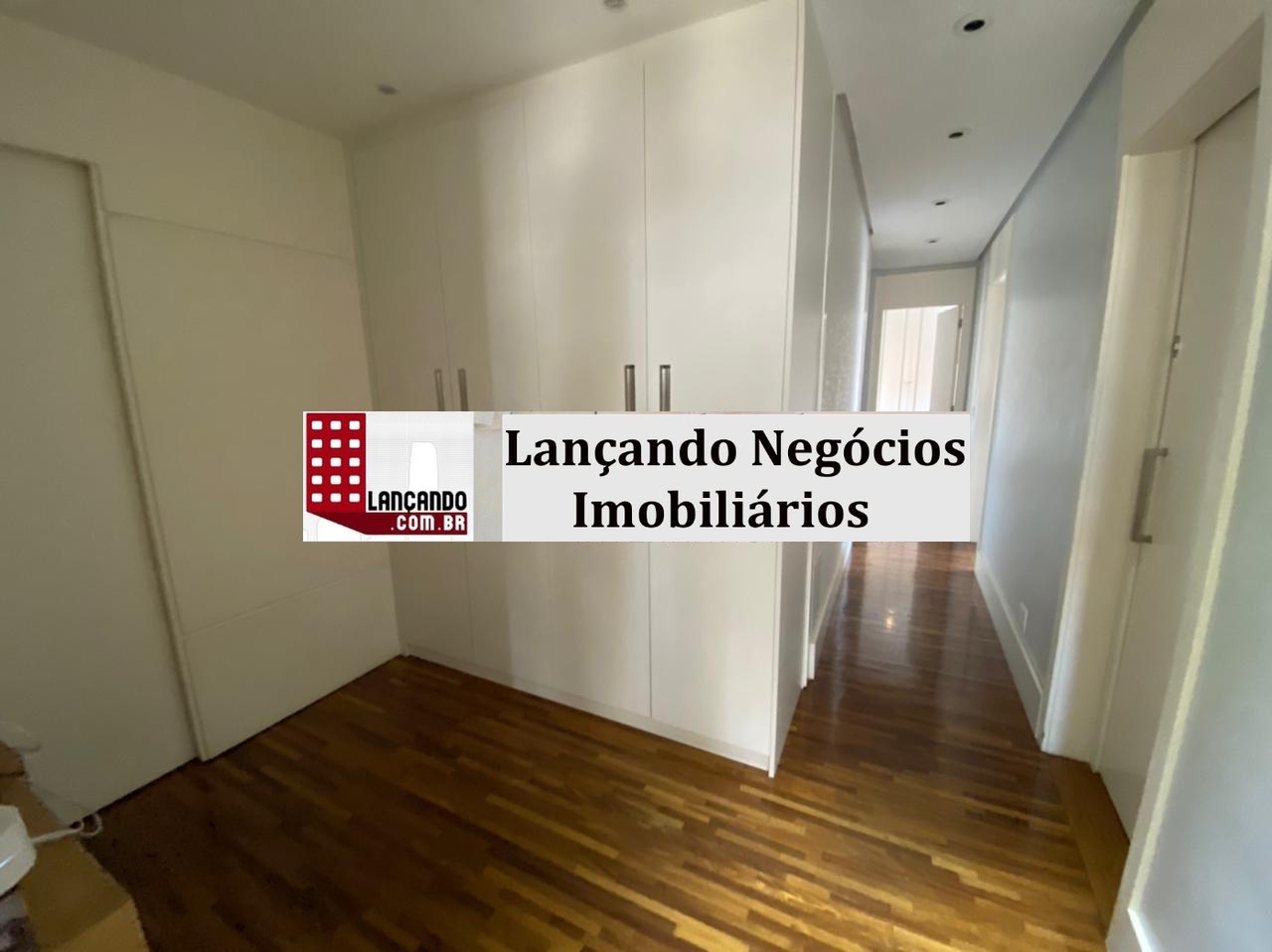 Apartamento à venda com 5 quartos, 238m² - Foto 12