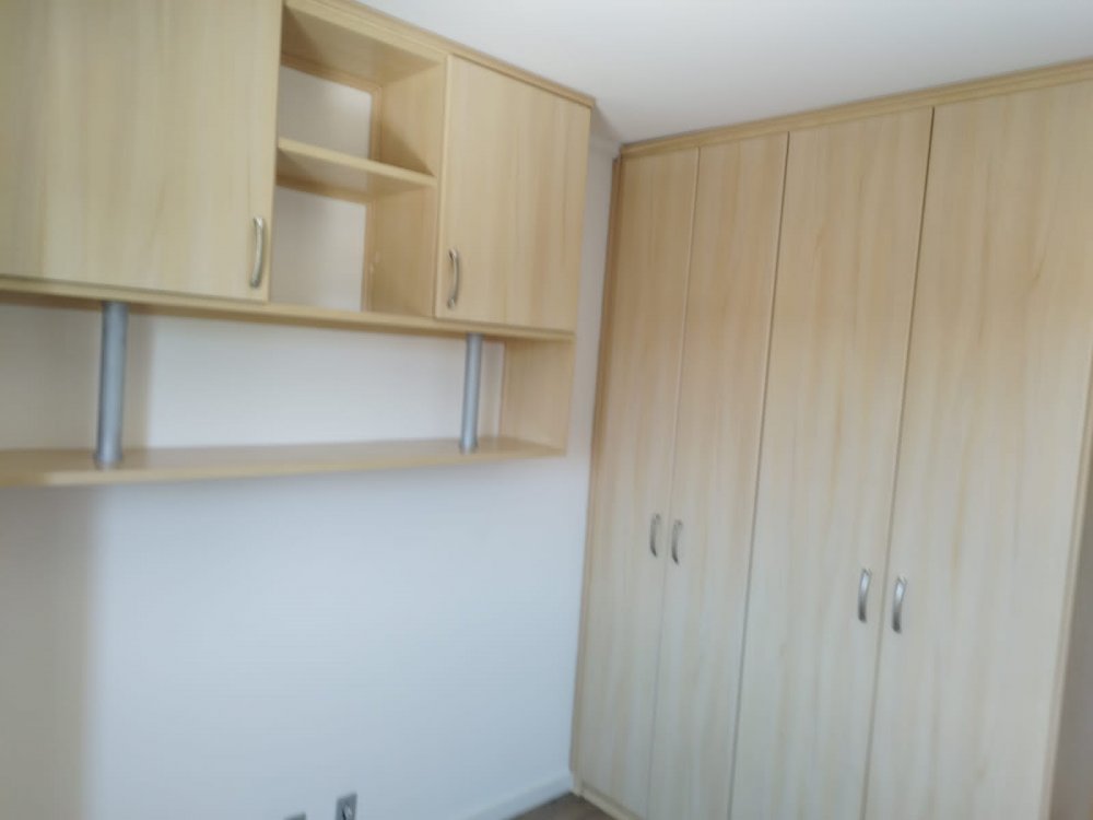 Apartamento para alugar com 2 quartos, 64m² - Foto 4