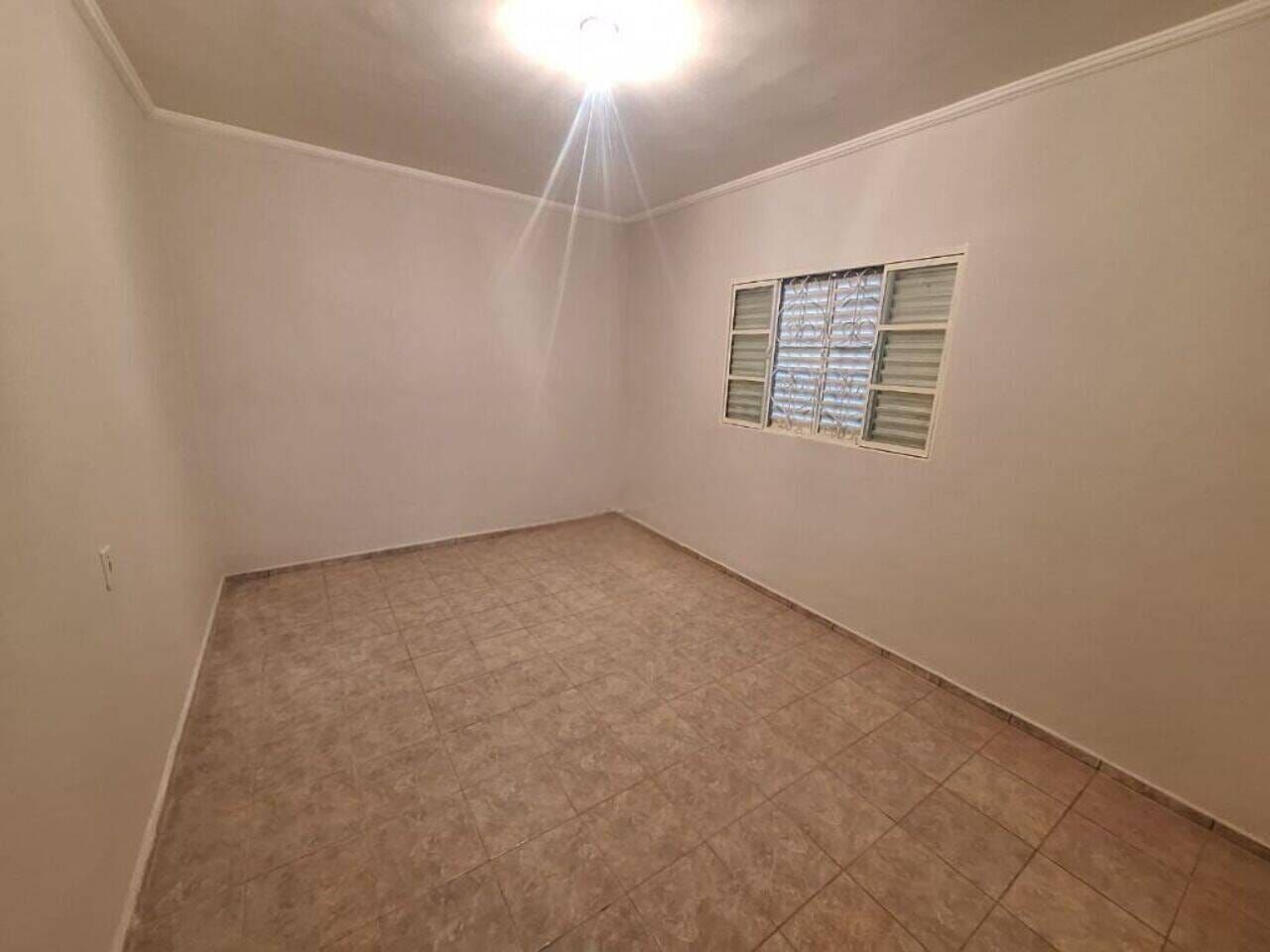 Casa à venda com 2 quartos, 75m² - Foto 5