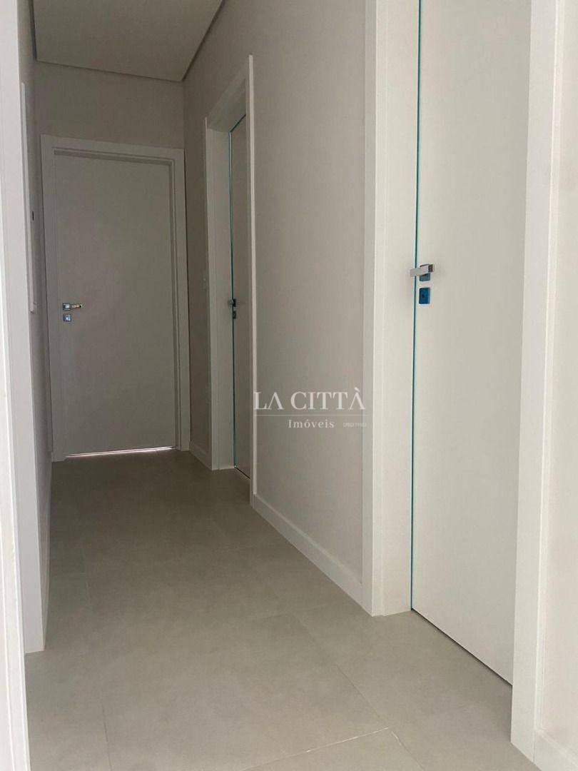 Apartamento à venda com 3 quartos, 79m² - Foto 8
