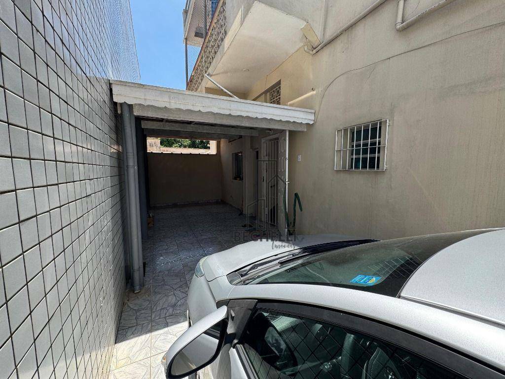 Casa para alugar com 3 quartos, 190m² - Foto 18