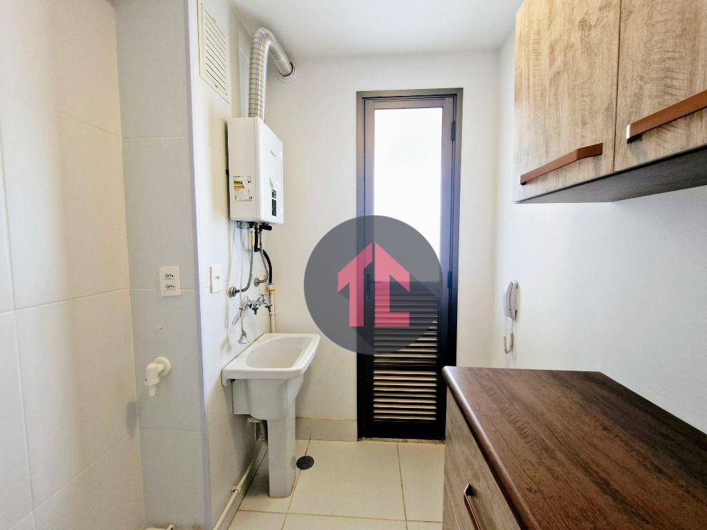 Apartamento para alugar com 3 quartos, 75m² - Foto 11