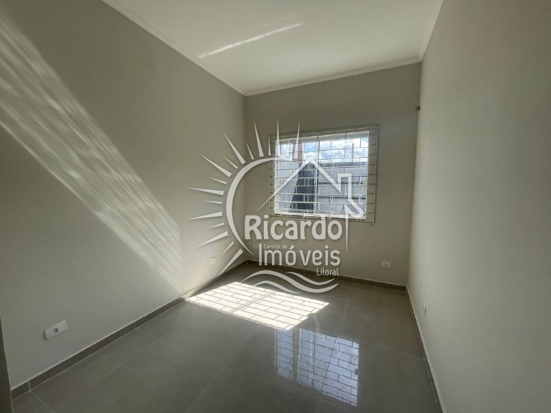 Casa à venda com 2 quartos, 40m² - Foto 12