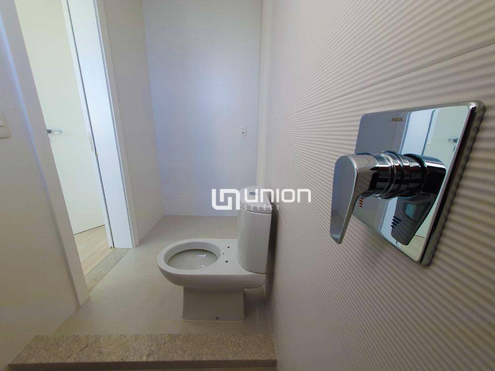 Apartamento à venda com 3 quartos, 145m² - Foto 22