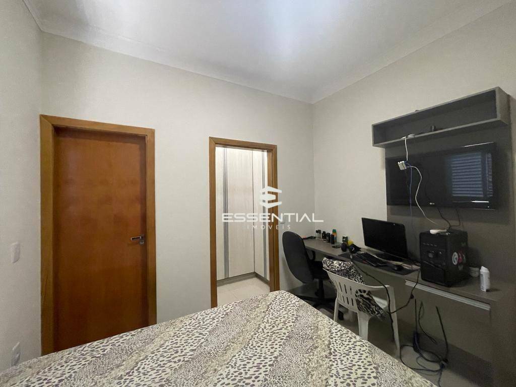 Casa à venda com 3 quartos, 140m² - Foto 14