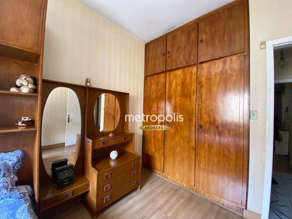 Casa à venda e aluguel com 3 quartos, 350m² - Foto 30