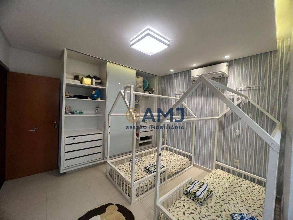 Sobrado à venda com 4 quartos, 283m² - Foto 12