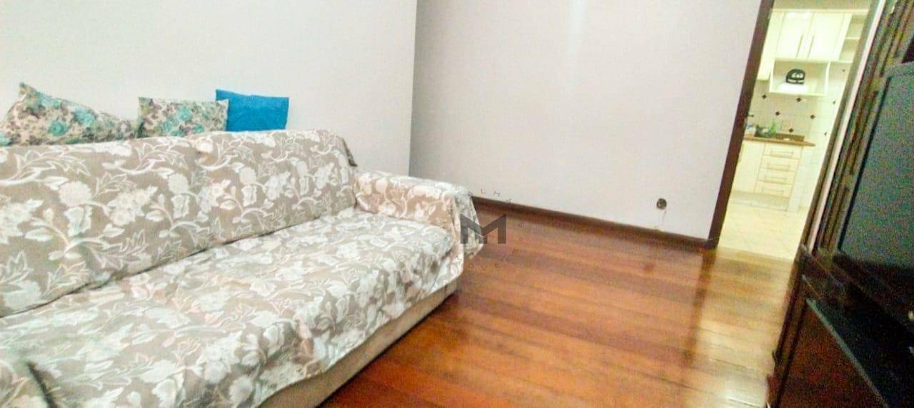 Apartamento à venda com 3 quartos, 80m² - Foto 2