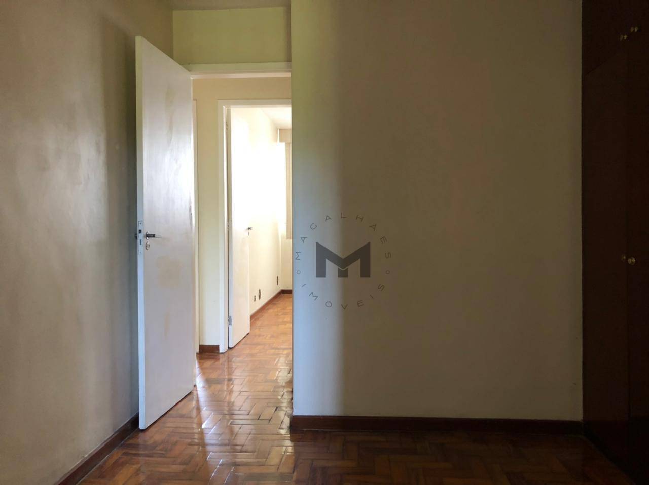 Apartamento à venda com 3 quartos, 110m² - Foto 11