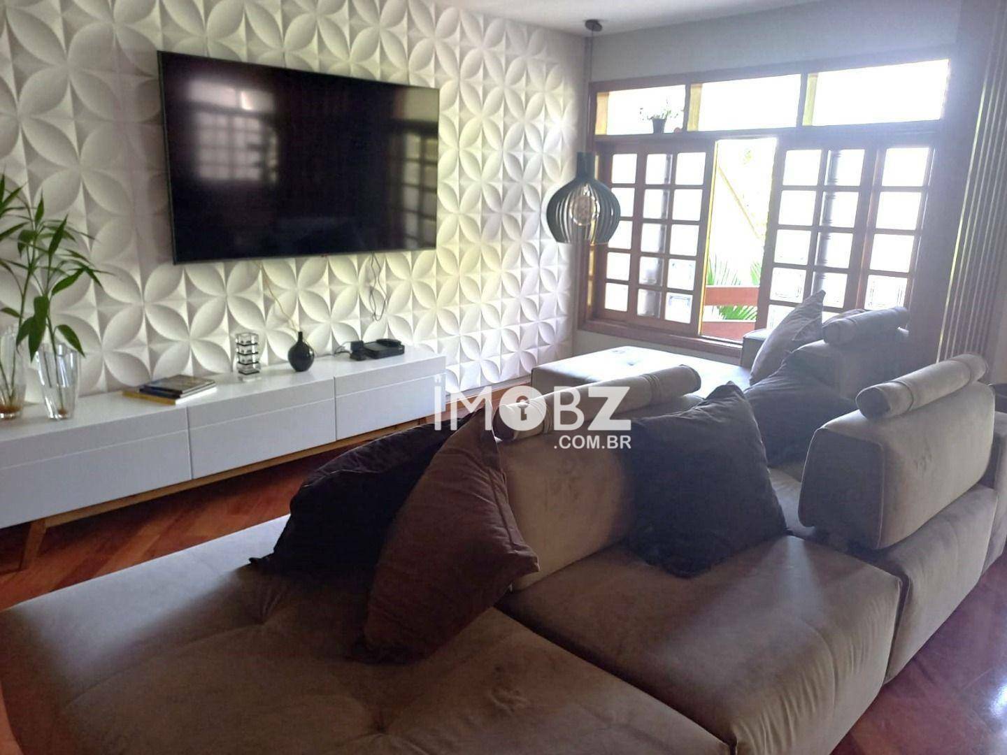 Casa à venda com 4 quartos, 450m² - Foto 22