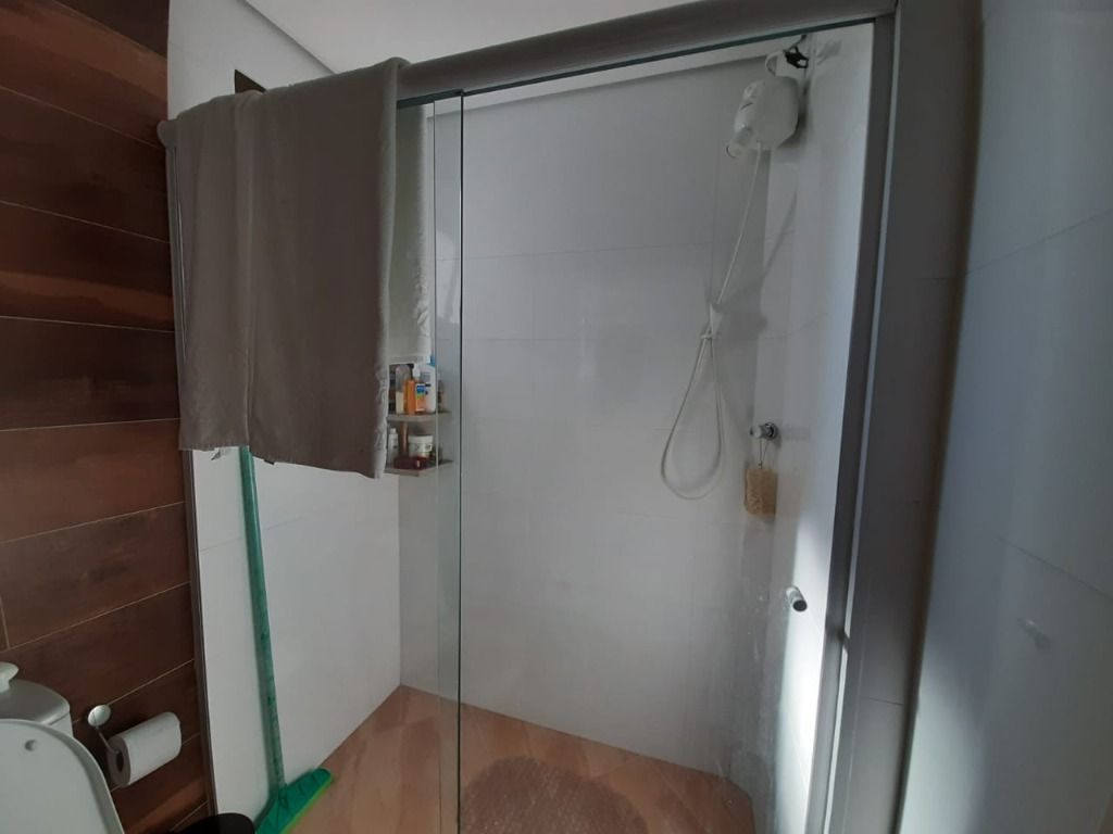 Apartamento à venda com 3 quartos, 74m² - Foto 18