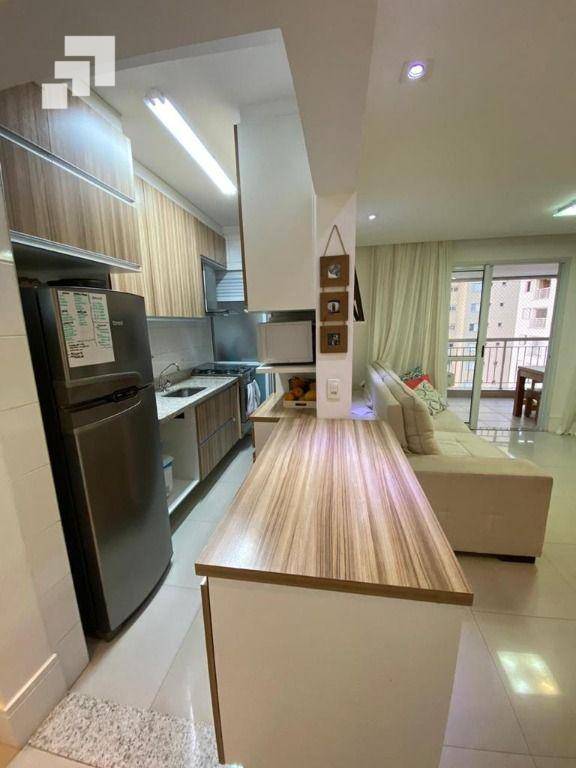 Apartamento à venda com 3 quartos, 79m² - Foto 1