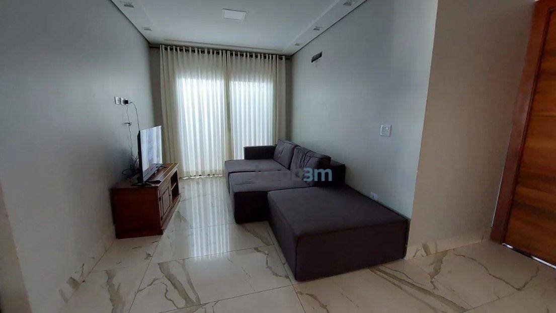 Casa à venda com 3 quartos, 200m² - Foto 8