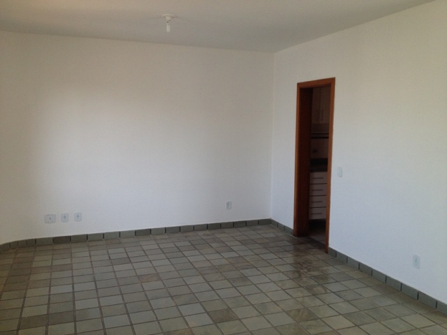 Apartamento à venda com 4 quartos, 205m² - Foto 5