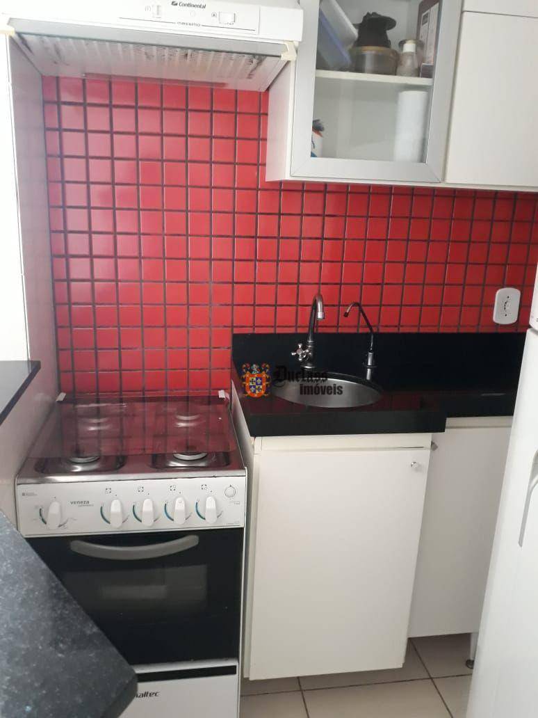 Apartamento à venda com 2 quartos, 48m² - Foto 2