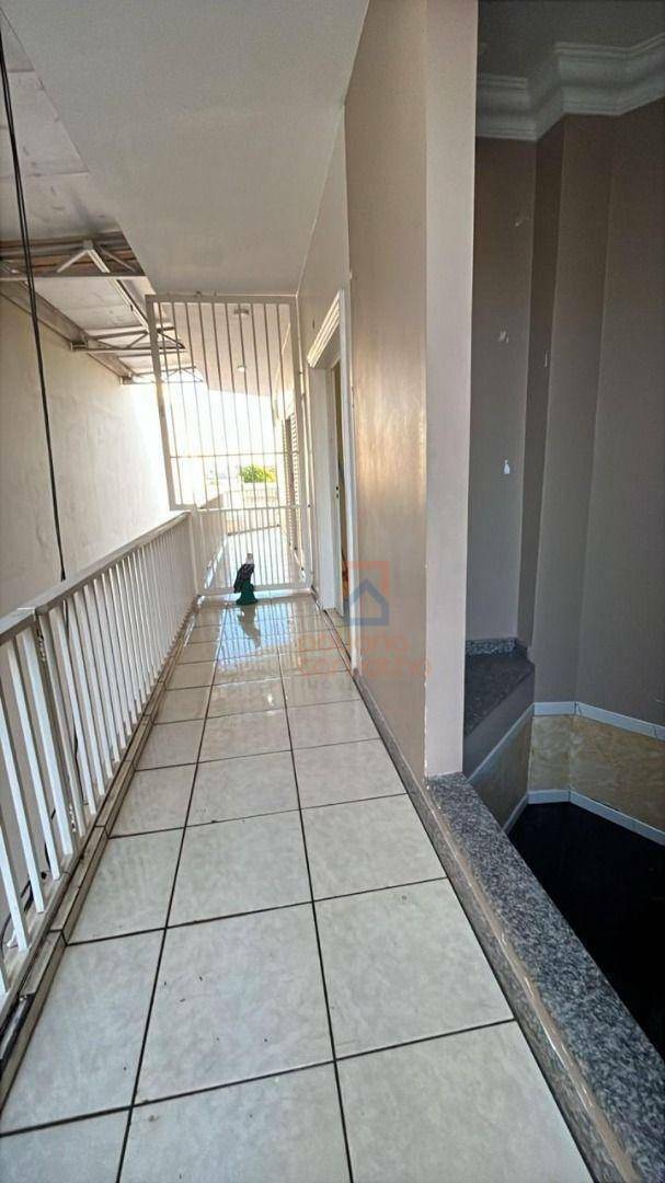 Apartamento para alugar com 3 quartos - Foto 19