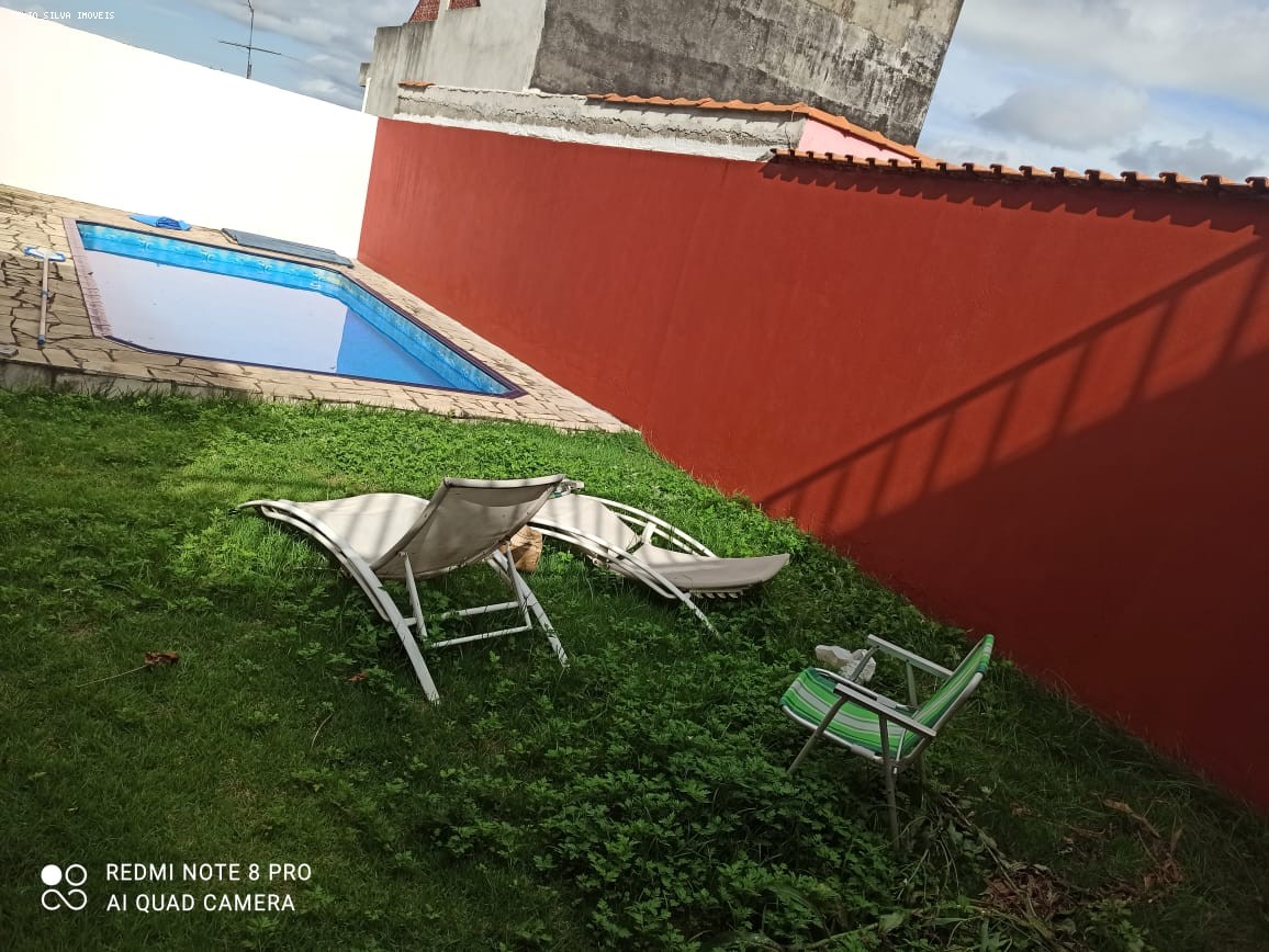 Casa à venda com 2 quartos, 252m² - Foto 2