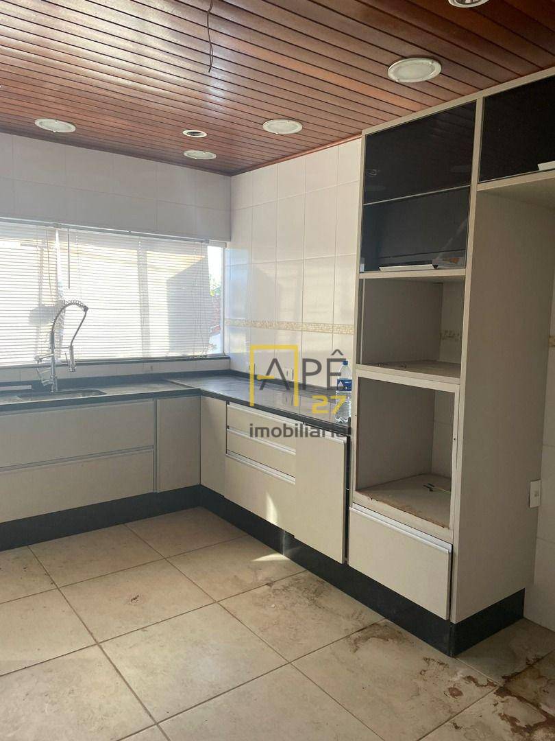 Apartamento para alugar com 2 quartos, 80m² - Foto 3