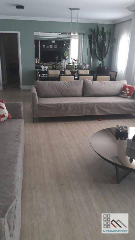 Apartamento à venda com 3 quartos, 141m² - Foto 19